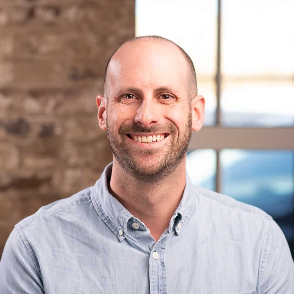 Headshot of Doug Waxman
